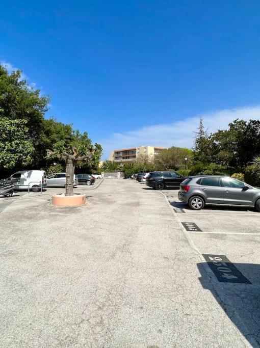 Appartement Avec Jardin Au Coeur De Saint-Tropez. Экстерьер фото